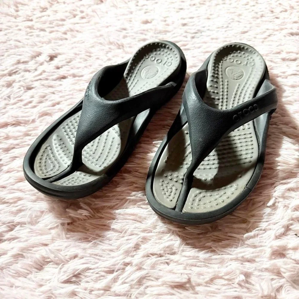 Crocs Athens Classic Gorpcore Camping Outdoors Flip Flops Unisex 12 Swim Beachy - Picture 2 of 5